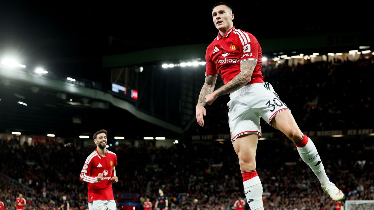 曼联4-0大胜萨巴赫迎欧冠开门红:卡里克为何值得9分好评?